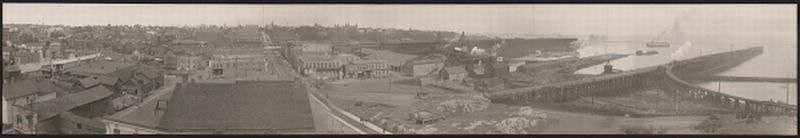 panoramic view of Marquette harbor